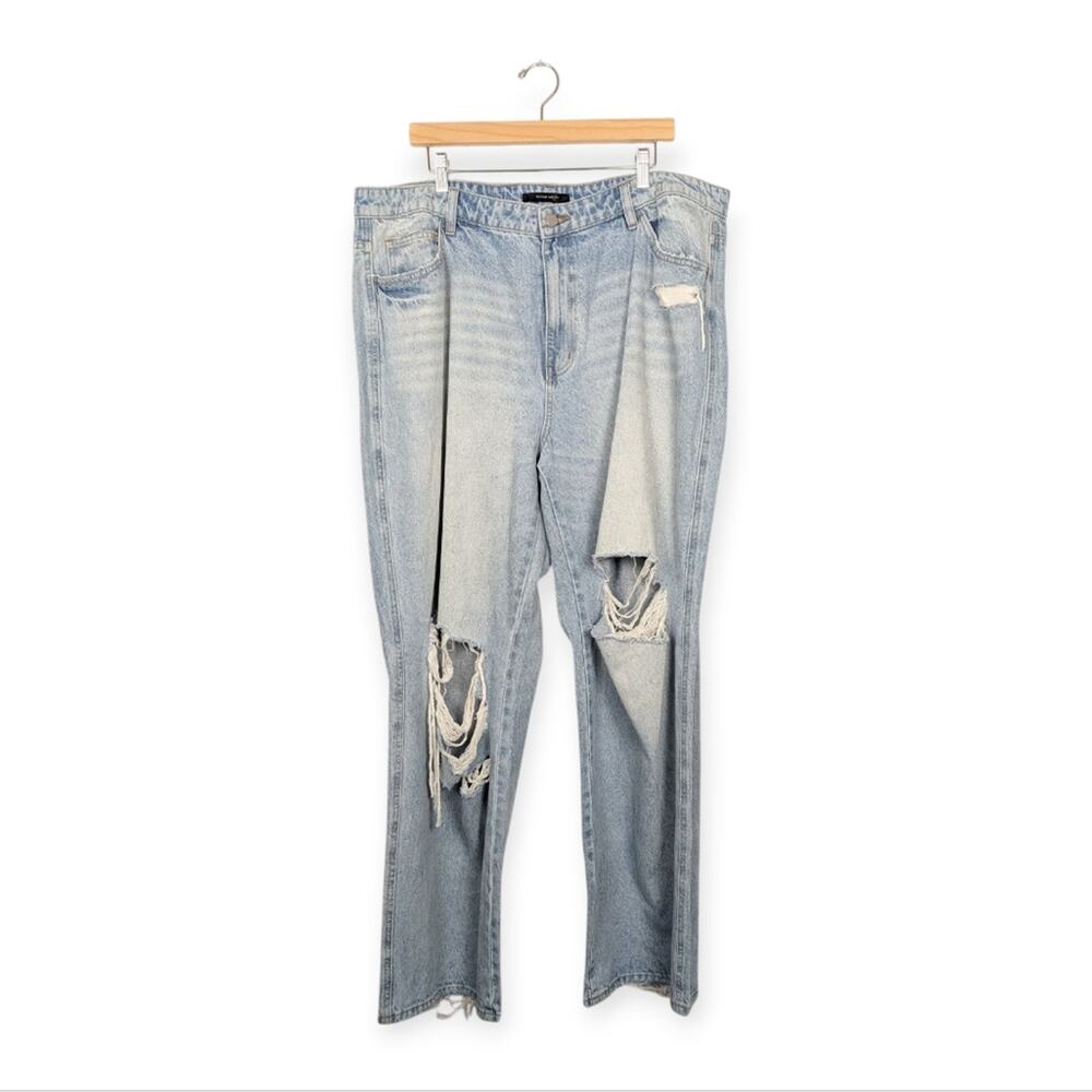 Flying Monkey Light Wash High-Rise Wide-Leg Distressed Jeans Size 36